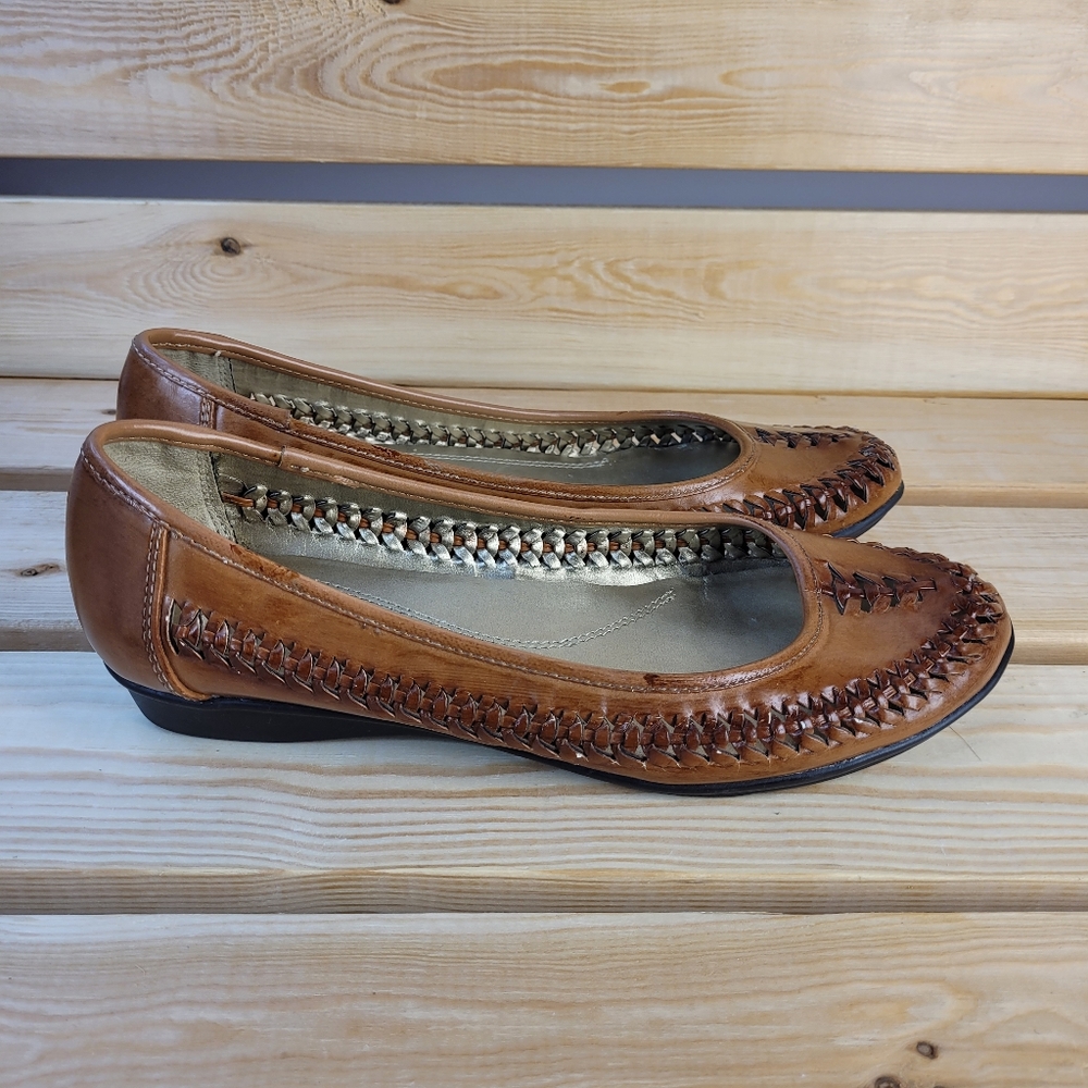 Natural Soul by Naturalizer womens flats size 8M